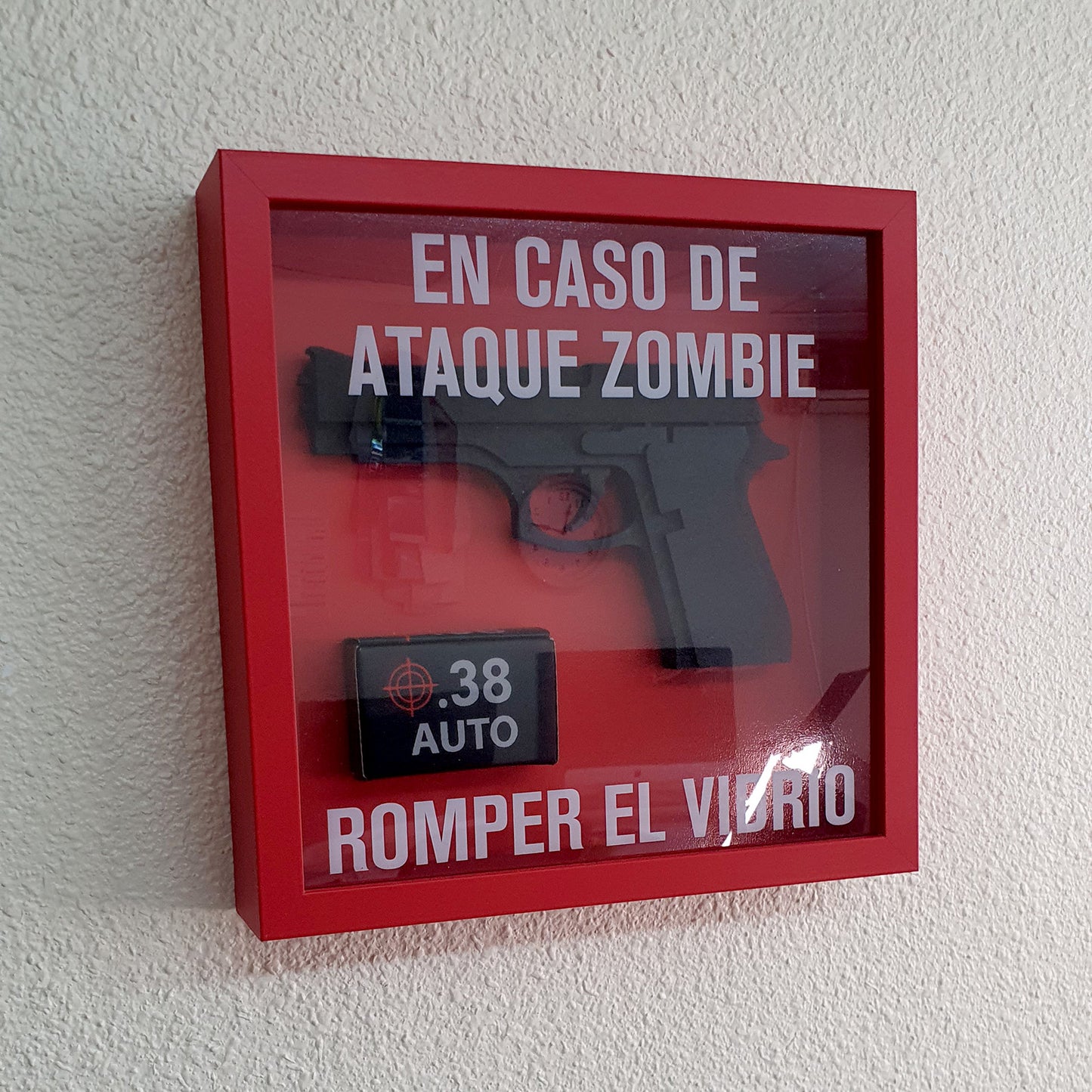 Cuadro 3D en caso de ataque zombie romper el vidrio