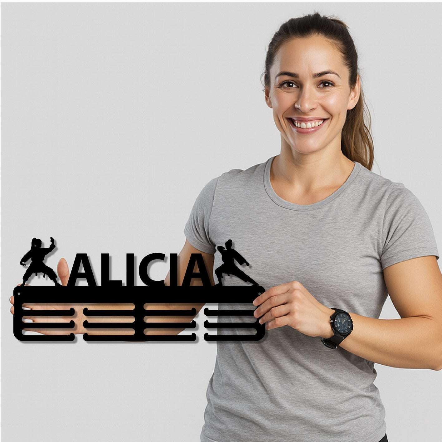 Medallero Karate Personalizado con Nombre, modelo Guerreras del Dojo